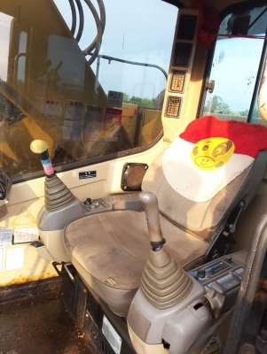 ขาย!! >>> CAT 321B LCR ราคา 1,050,000 บาท <<< เบอร์ติดต่อ 098-7155789 086-4631102