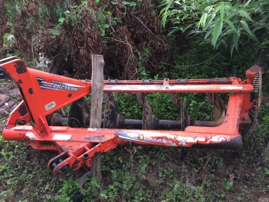 ขายคูโบต้า M6040SU สวยๆ รถมือเดียว ใช้น้อย อุปกร ใบมีด โรตารี่ 220 cm ผาน 6 ขายคูโบต้า M6040SU สวยๆ รถมือเดียว ใช้น้อย อุปกร ใบมีด โรตารี่ 220 cm ผาน 6