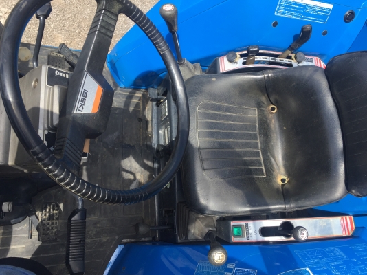 ขายรถไถเก่าญี่ปุ่น ยี่ห้อ อิเซกิ ISEKI รุ่น TA207F ขับเคลื่อน 4 ล้อ(4WD) 20.7แรงม้า ขายรถไถเก่าญี่ปุ่น ยี่ห้อ อิเซกิ ISEKI รุ่น TA207F ขับเคลื่อน 4 ล้อ(4WD) 20.7แรงม้า