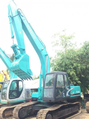 ขายKOBELCO SK200-1  มาร์คทรี  เก่านอก  พร้อมใช้  เอกสารอินวอยครบ  ยังไม่เคยใช่งานในไทย  โทร  089-3818694  ดวงนภา