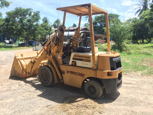 ขายรถตัก komatsu sg10 ราคา 130,000เก่าญี่ปุ่นโทร 085-297-0055