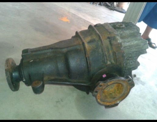 เฟืองท้ายเต็ดลิมิเต็ดนิสสัน skyline