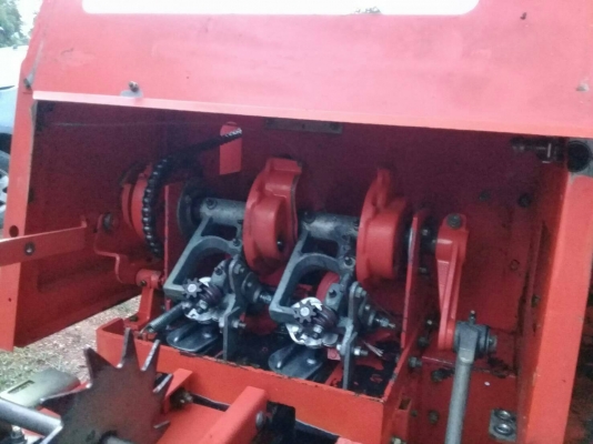 ขายเครื่องอัดฟาง คูโบต้า