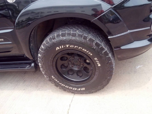 แม็คเลนโซ่ กว้าง 9 นิ้ว ออฟ 0 Bf KO2 ขนาด 265/75/16 ปี 15 ยกชุด 29000 บาท แม็คเลนโซ่ กว้าง 9 นิ้ว ออฟ 0 Bf KO2 ขนาด 265/75/16 ปี 15 ยกชุด 29000 บาท