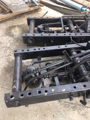 ดั้มรถบรรทุก 6 ล้อ ดั้ม 8 ตัน พร้อมเฟรมกว้าง 84.5 ซม. และอุปกรณ์เกียร์.