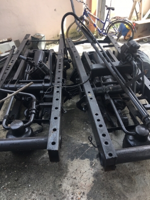 ดั้มรถบรรทุก 6 ล้อ ดั้ม 8 ตัน พร้อมเฟรมกว้าง 84.5 ซม. และอุปกรณ์เกียร์.