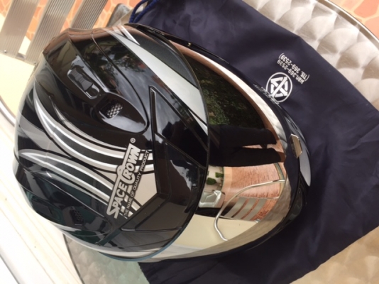 ขายหมวกกันน็อคเต็มใบ