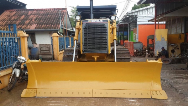 ขาย แทรคเตอร์ CAT D6D เครื่อง 10Z1-UP เกียร์ตัด