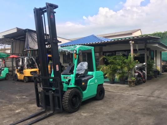 รถนำเข้าจากญี่ปุ่น MITSUBISHI รุ่นล่าสุด ยก 3.5 ตัน 5 เมตร ดีเซล ออโต้ ปี2010 ชั่วโมง 4พัน ราคา 450,000 บาท 094-426-7888 จะเด็ด