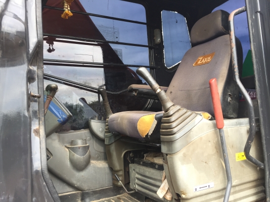 Hitachi zx200-1 เครื่องดี ปั้มเร็ว เอวแน่น