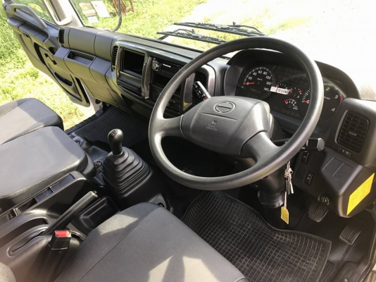 รถวิ่งหมื่นกว่าโล รถหกล้อคอกสูง HINO FG8JMLA ปี2013 เครื่อง212แรงม้า กระบะคอกยาว 6.50เมตร