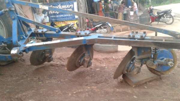 ขายผานสามโครงสี่พีทีสภาพสวยพร้อมใช้งาน0872590577 0969199379 ขายผานสามโครงสี่พีทีสภาพสวยพร้อมใช้งาน0872590577 0969199379