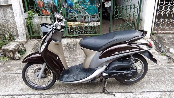 ขาย yamaha fino หัวฉีด