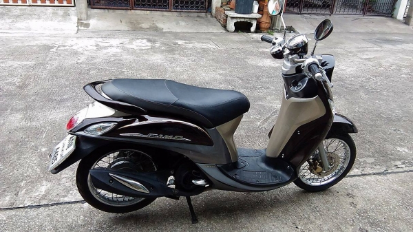 ขาย yamaha fino หัวฉีด