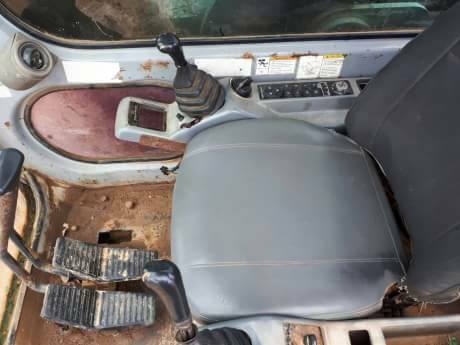 ขายรถขุดแบ็คโค SK200-5มาร์คไฟว์ซุปเปอร์ ไฟฟ้าครบ ชุดจดทะเบียนช่วงล่าง เอวดี