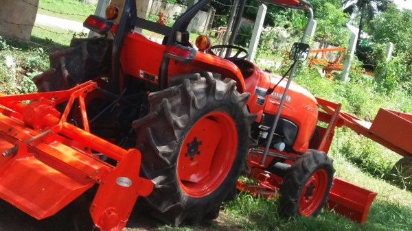 ขายคูโบต้า L4708 สภาพพร้อมใช้งาน พร้อมอุปกรณ์ 3 อย่าง เครื่องแห้งไม่มีเยิ้ม ขายคูโบต้า L4708 สภาพพร้อมใช้งาน พร้อมอุปกรณ์ 3 อย่าง เครื่องแห้งไม่มีเยิ้ม