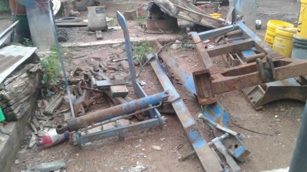 ดันหน้าทีที บังโคลน แขนลากแขนยกเหมาเลยครับ0872590577 0969199379 ดันหน้าทีที บังโคลน แขนลากแขนยกเหมาเลยครับ0872590577 0969199379