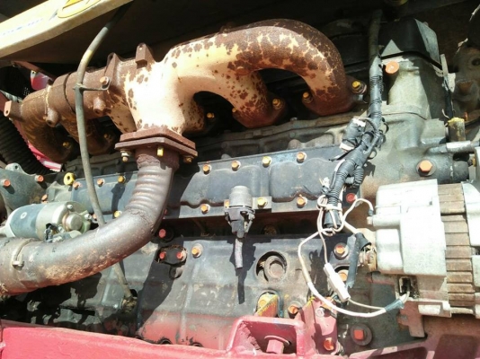 ขายรถเกี่ยวข้าวศักดิ์พัฒนา 2106D17ช่วงล่าง10นอกปั๊ม22 อุ้ม2.5ตันสภาพพร้อมใช้