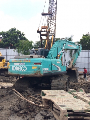 ขาย sk200-8 yn12 พร้อมใช้ เล่มทะเบียน