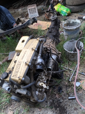 ขายเครื่องเกียร์มังกรทอง2500 เครื่องเสีย ฝาดีเกียร์ ขาย18000บาท 081-6278866