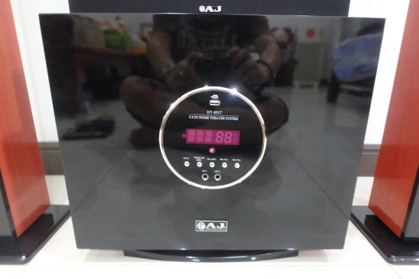 AJ ชุดโฮมเธียเตอร์ 5.1CH รุ่น HT-8017 สีน้ำตาล สภาพใหม่มาก