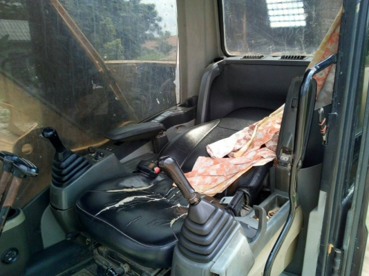 CAT320D เอกสารแจ้งจำหน่ายจากเมโทร เจ้าของมือเดียว รถสภาพเต็ม ทำงาน อยู่ภาคกลาง ราคา1,380,000บ. สนใจ 083501591 หรือ 0903494058