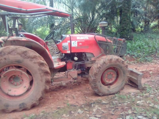 KUBOTA M9450 KUBOTA M9450