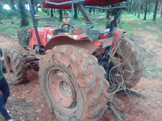 KUBOTA M9450 KUBOTA M9450