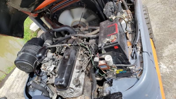 ขายด่วนรถยก TOYOTAชั่วโม่งทำงาน น้อย 6FG25ยก2.5ตันเสาสูง4.5เมตรเสา3ท่อนทูฟรีเกียออโต้รถนอกนำเข้ายังไม่เคยใช้งานในเมืองไทยเลย