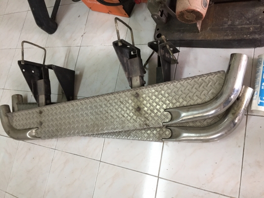 ขายบันใดข้างออฟโรด