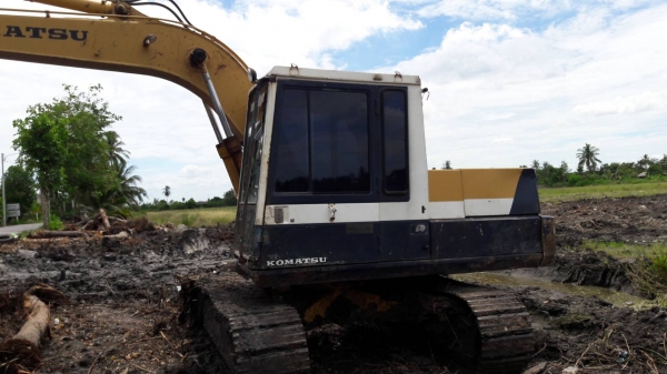 KOMATSU PC120-3 เอวแน่น ช่วงล่างเต็ม เอกสารอินวอยซ์ KOMATSU PC120-3 เอวแน่น ช่วงล่างเต็ม เอกสารอินวอยซ์