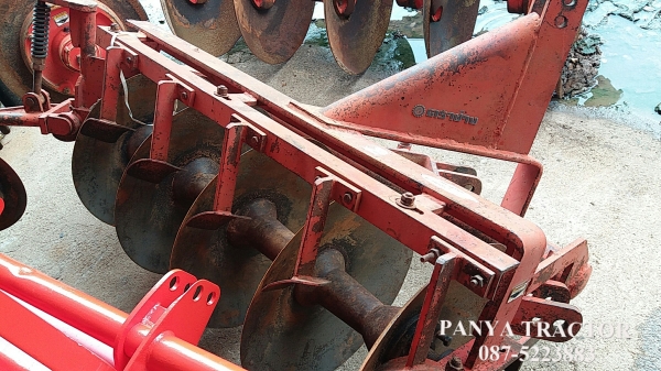 สินค้าเข้าใหม่ #ขายรถแทรกเตอร์มือสอง #คูโบต้าL3008 4WD 30 แรงม้า ราคา 255,000 บ.  ใบมีดคานบนพร้อมผาน5&times;22  รถสภาพดี พร้อมใช้งาน  ยางใหม่4เส้น จัดส่งอำเภอนางรองจังหวัดบุรีรัมย์