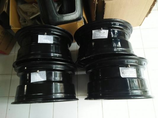 กระทะล้อเหล็กออฟโรด