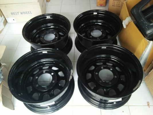 กระทะล้อเหล็กออฟโรด