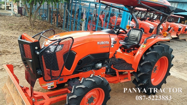 สินค้าเข้าใหม่ #ขายรถแทรกเตอร์มือสอง #คูโบต้าL5018 4WD 50 แรงม้า ราคา 595,000 บ. ใบมีดคานล่างFD186Fพร้อมผานพรวนDH245-6เฮฟวี่พลัส  ปี2559 เล่มทะเบียนพร้อม  รถสภาพดี พร้อมใช้ จัดส่งจังหวัดสุราษฎร์ธานี