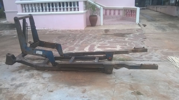 ใบมีดดันหน้ารถไถฟอร์ด SPT สงวนพงษ์