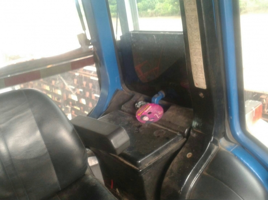 ขายรถไถFord 8210 2เพลาใบมีดสไลด์ได้เก๋งแอร์ เก่าเก็บสภาพสวยพร้อมใช้ ต่อคุณอ๊อฟพิจิตร086-737-9991