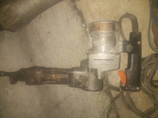 แย็ก สกัดทำลายมากีต้าแท้ เหมา 2 ตัวถูกๆคุ้มๆ