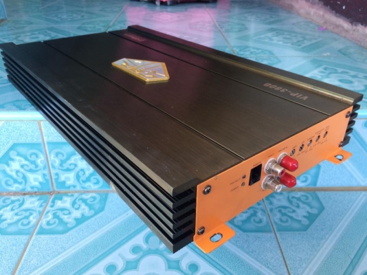 แอมป์คลาสดี CAR VIP 2500w มือสองสภาพสวยเดิมๆเพิ่งเปิดฝาตอนถ่ายใส้ ใช้งานปกติ เบสแนวหนักแน่นลูกโตๆ ขับ10&quot;-12&quot;หล่อว้อยไม่เกิน3.5&quot;ได้ ขาย 3250 บาท สนใจ0892425454 อยู่สระบุรี
