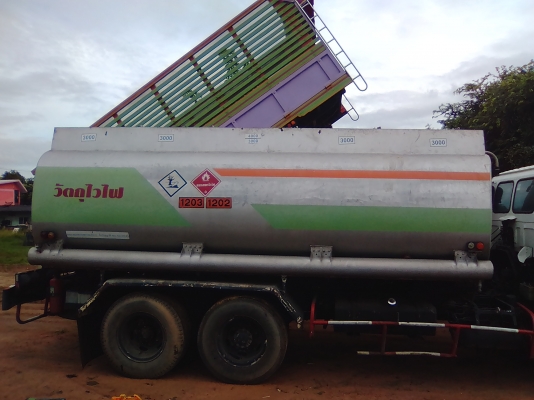 ขายแท็งน้ำมันดีเซล16000ลิตรติดต่อ065-2211456ค่า