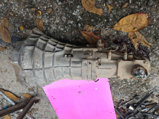 เกียร์ นิสสัน navara