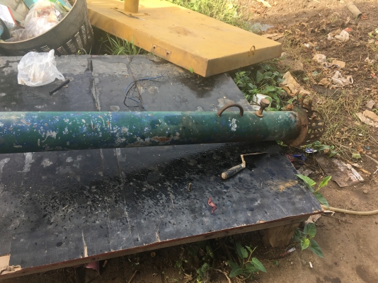 ต้องการขายท่อหน้าสี่พร้อมเครื่องสูบน้ำยาว3เมตร50 เครื่องติดพร้อมใช้งาน