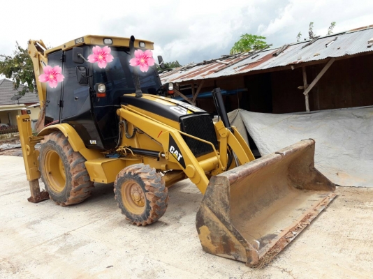 ขายรถตักหน้าขุดหลัง CAT 424 D ไมล์ 9000 ชม.ราคา 850000 ขายรถตักหน้าขุดหลัง CAT 424 D ไมล์ 9000 ชม.ราคา 850000