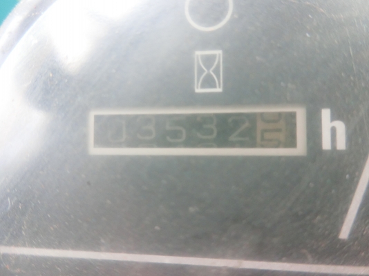 KOMATSU 40-7 ขนาดPC-40 รถเก่านอกแท้มีเอกสารอินวอย ☎️สนใจติดต่อ 085-5632278 <ราคาต่อรองได้>