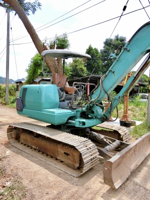 KOMATSU 40-7 ขนาดPC-40 รถเก่านอกแท้มีเอกสารอินวอย ☎️สนใจติดต่อ 085-5632278 <ราคาต่อรองได้>