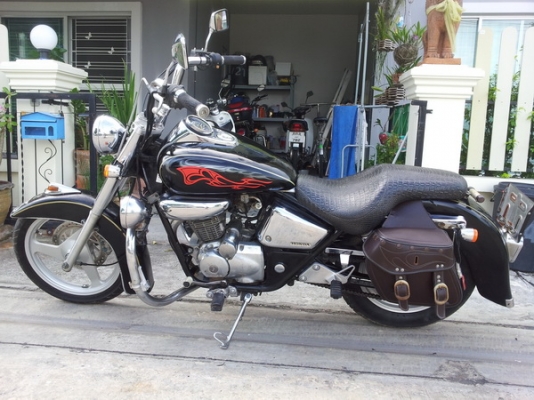 Phantom 200 cc. ปี 49 กุญแจบน Phantom 200 cc. ปี 49 กุญแจบน