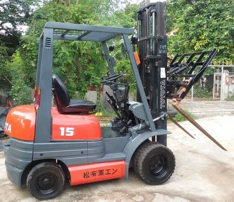 ขายUSED-FORKLIFTเก่าญี่ปุ่นยี่ห้อTOYOTAรุ่น6FD15ฮิ้งฟอร์คใช้งาน8,399ชั่วโมง