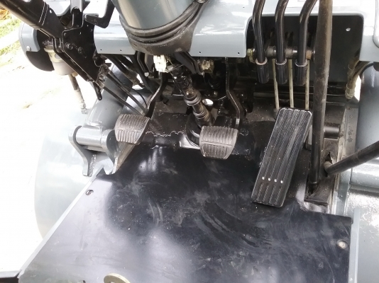 ขายUSED-FORKLIFTเก่าญี่ปุ่นยี่ห้อTOYOTAรุ่น6FD15ฮิ้งฟอร์คใช้งาน8,399ชั่วโมง