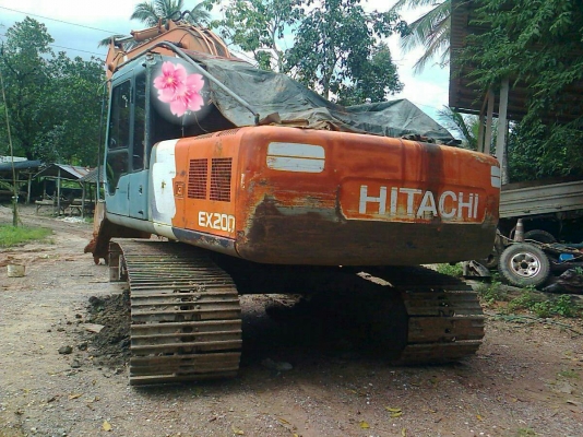 รถแบคโฮ HITACHI EX200-3 ระบบไฟแมกปั๊ม ราคา 420,000