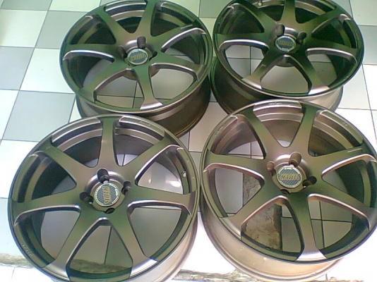 ล้อแม็กขอบ 17 4รู 100 ล้อแม็กขอบ 17 4รู 100